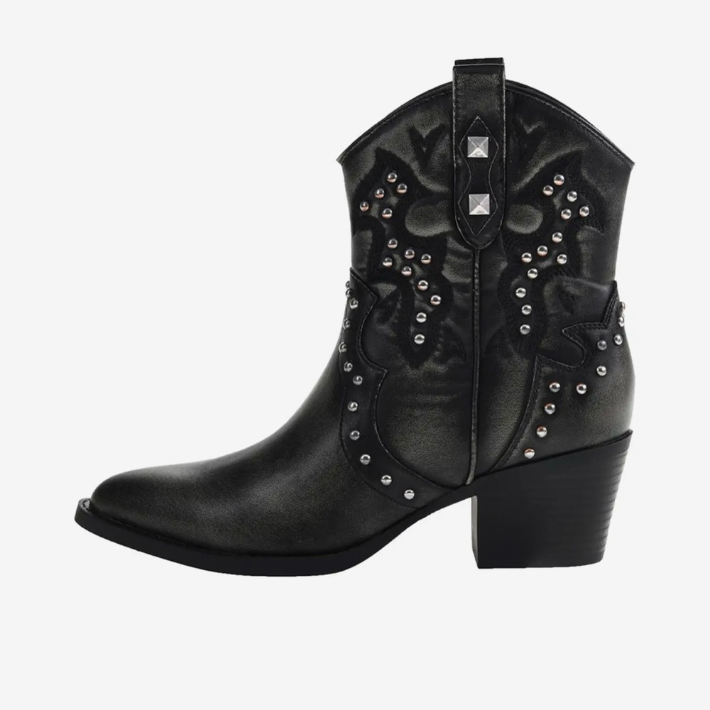 Dirty Laundry Nowhere Black Studded Ankle Boots Size 9 1/2 - Picture 5 of 11